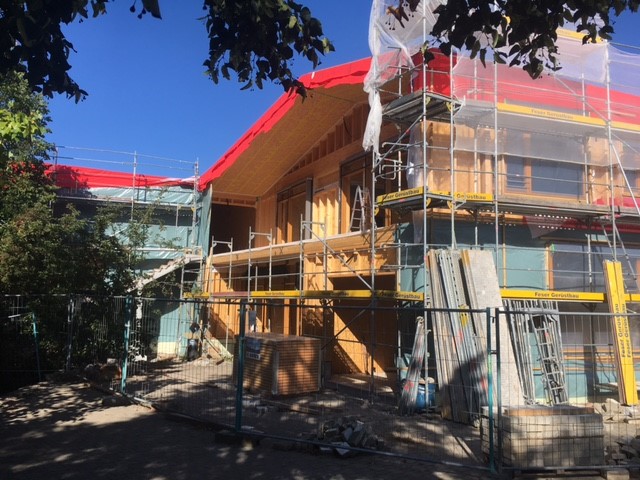 Der Neubau auf dem Weg zur Fertigstellung Der Neubau auf dem Weg zur Fertigstellung