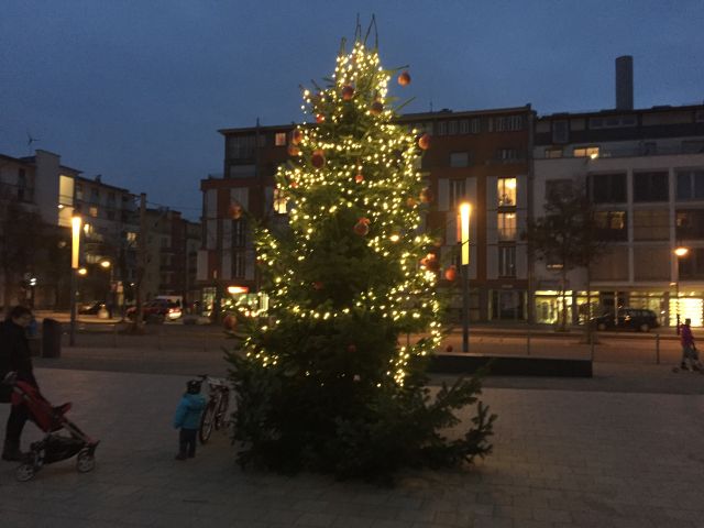 weihnachtlicher kreativmarkt 9 20161128 1240039463