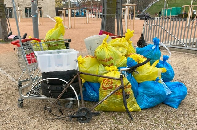 Gesammelter Müll als Haufen