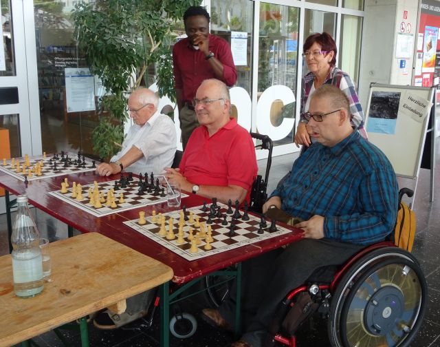 Schachturnier Stadtteilfest Foto Sigrid Hofmaier 2016 2