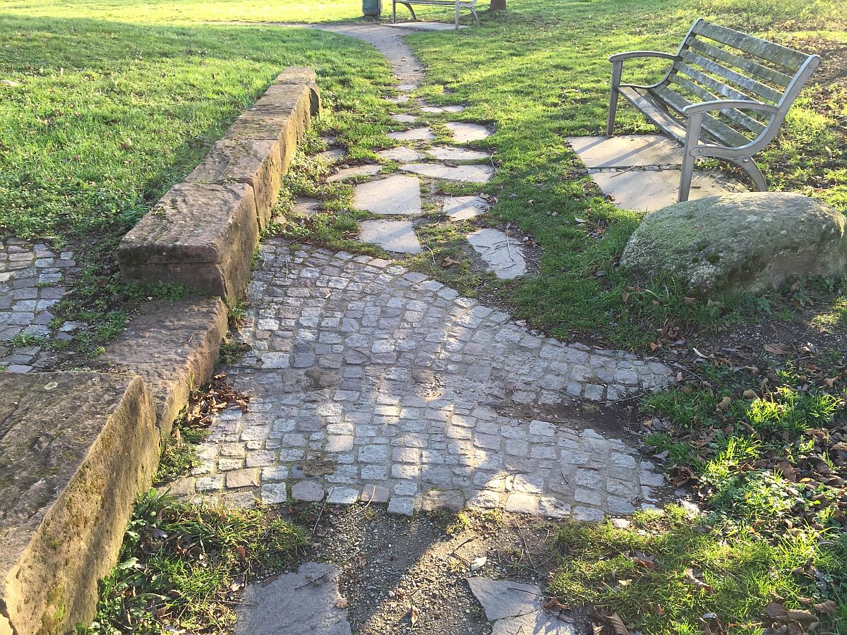 Kletterwandspielplatz Rieselfeld 161200