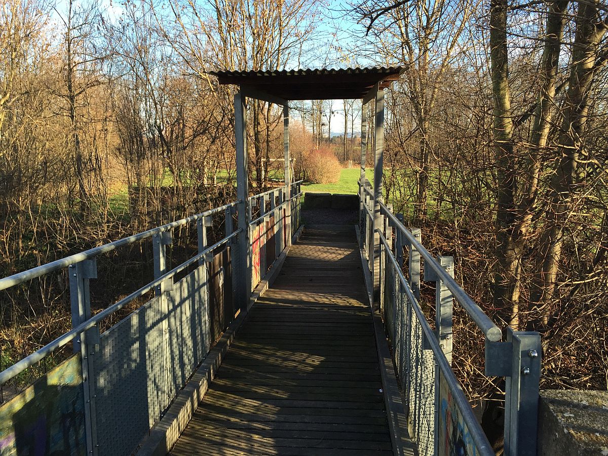 Kletterwandspielplatz Rieselfeld 21200