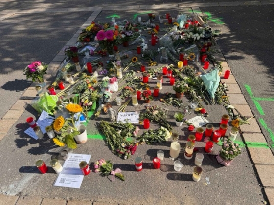 Blumen und Kerzen